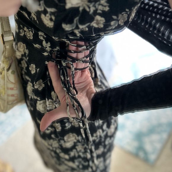 Vintage 90s corset lace up ditsy floral dress - Picture 4 of 15